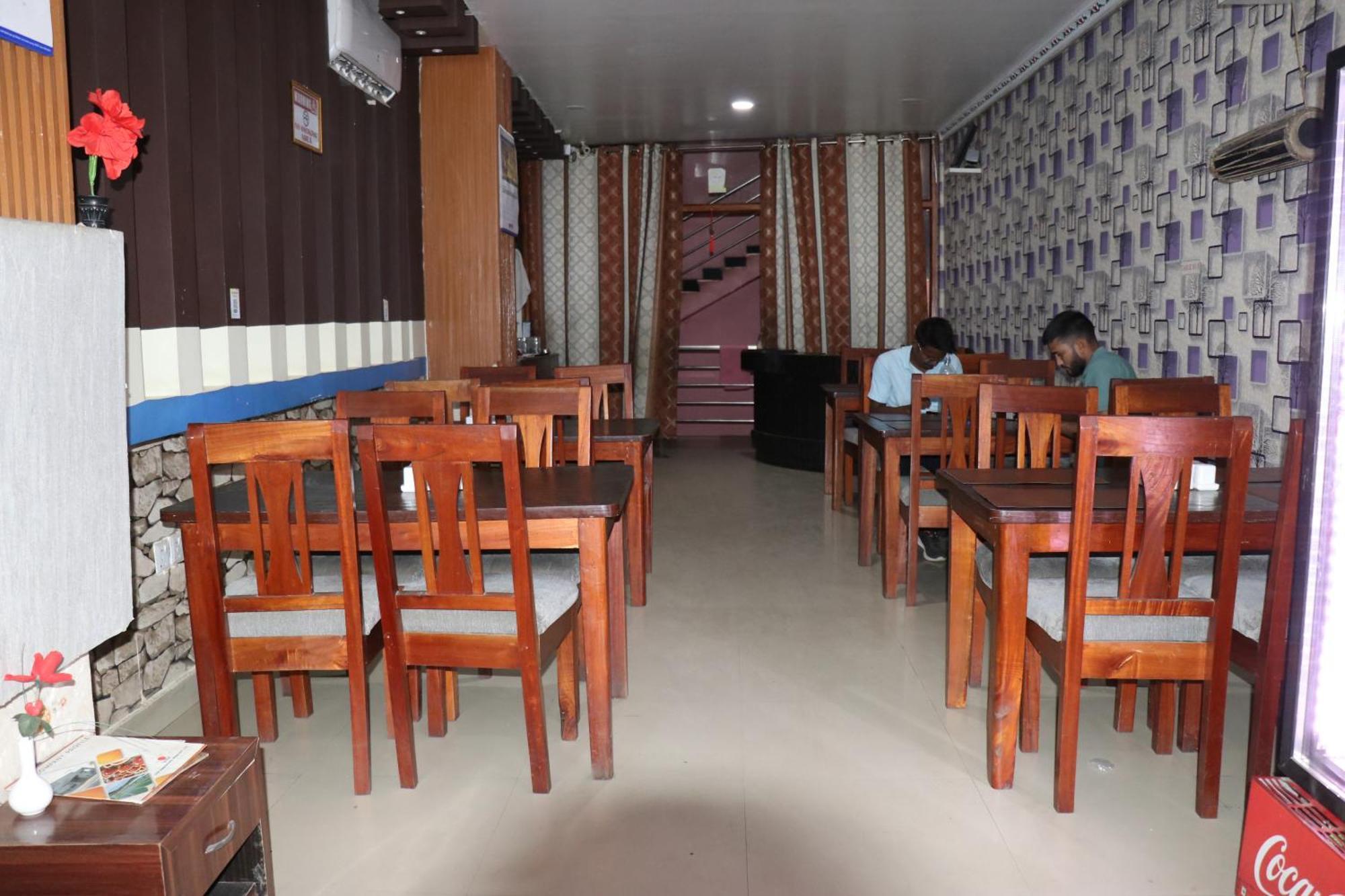 Hotel Megha Heritage Surkhet Dış mekan fotoğraf