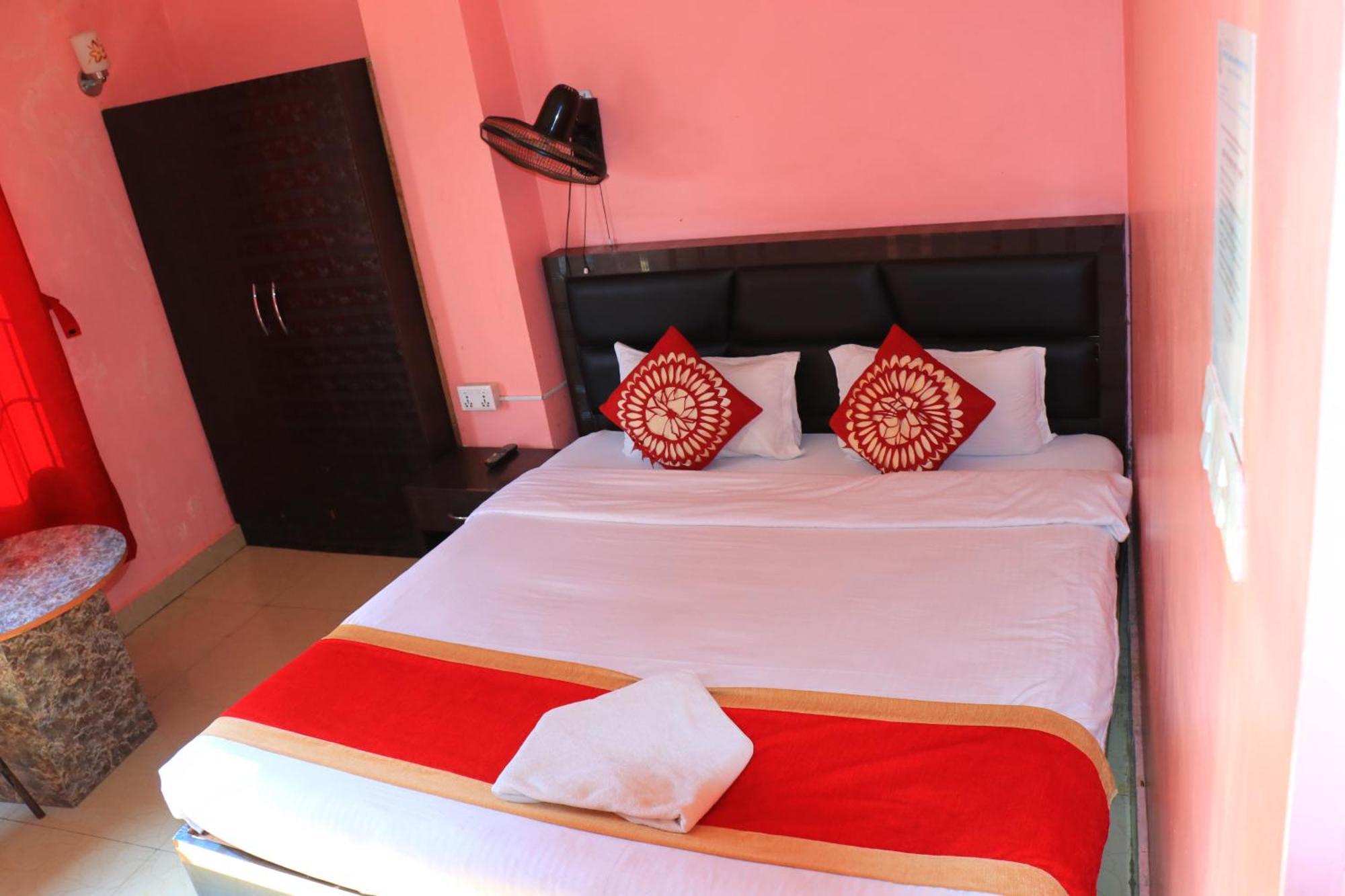 Hotel Megha Heritage Surkhet Dış mekan fotoğraf