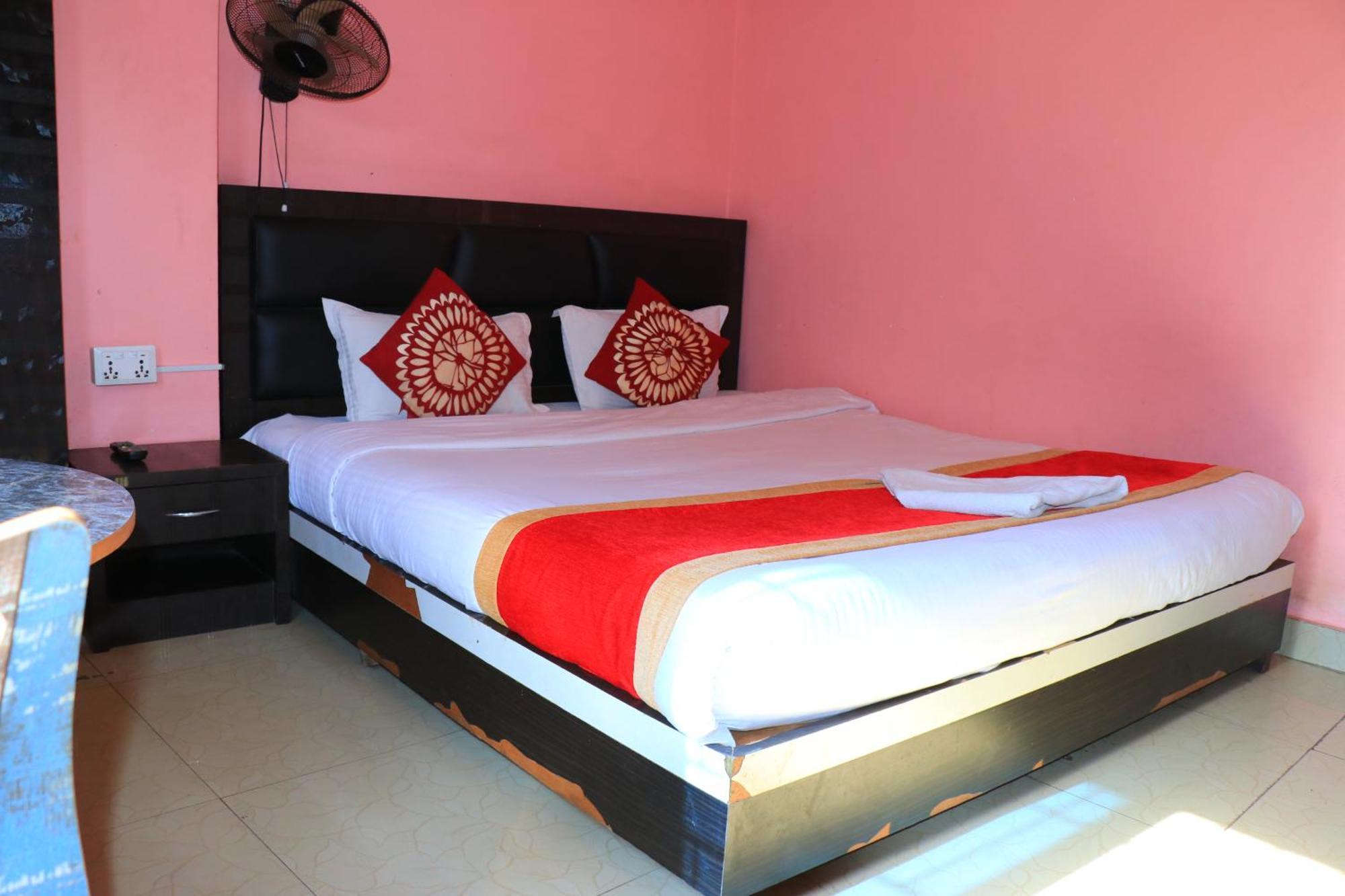 Hotel Megha Heritage Surkhet Dış mekan fotoğraf